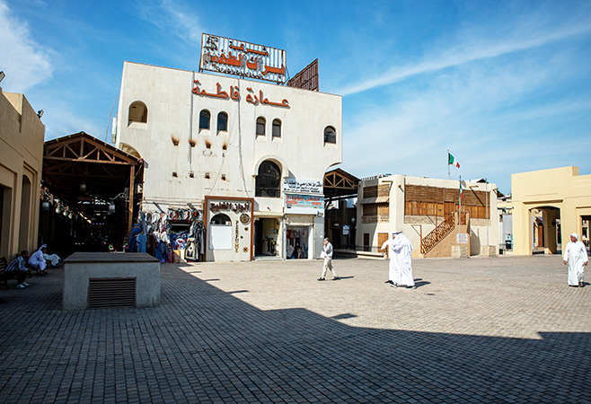 Alley in the Souq (market) Al Mubarakiya in Kuwait City