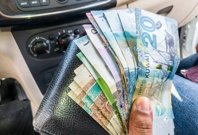 Money Tips for Tourists