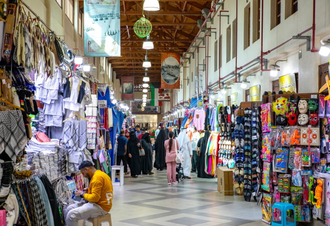 Al Mubarakiya in Kuwait City